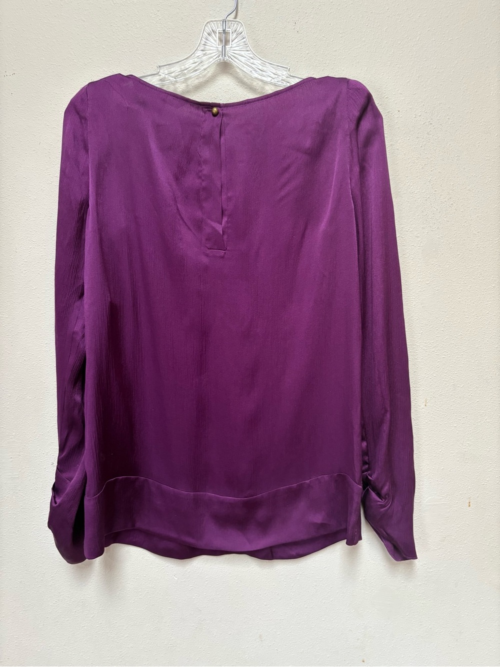 DVF Silk Blouse Size 6 Plum Quiet Luxury Puff Shoulder Romantic Minimalist - Picture 2 of 7